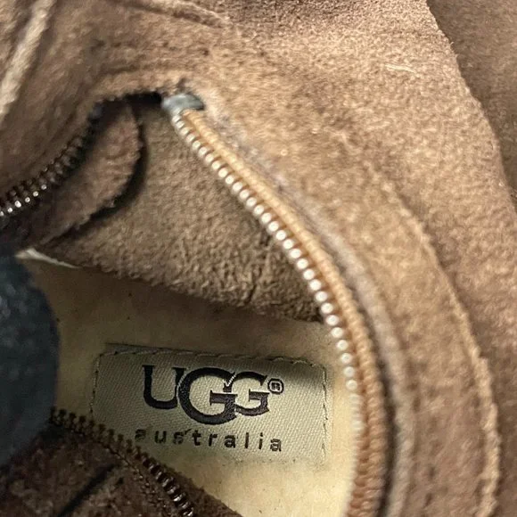 Ugg Women's Brown Suede Boots Zip Size 4 - Picture 10 of 12